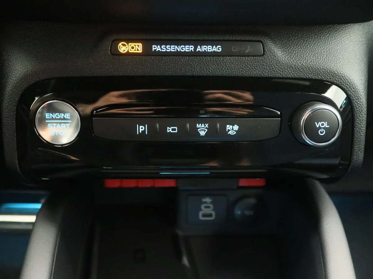 2.5 PHEV BlueCruise Edition | Elektrische Trekhaak | Premium Connectivity | 20 inch lichtmetalen velgen |