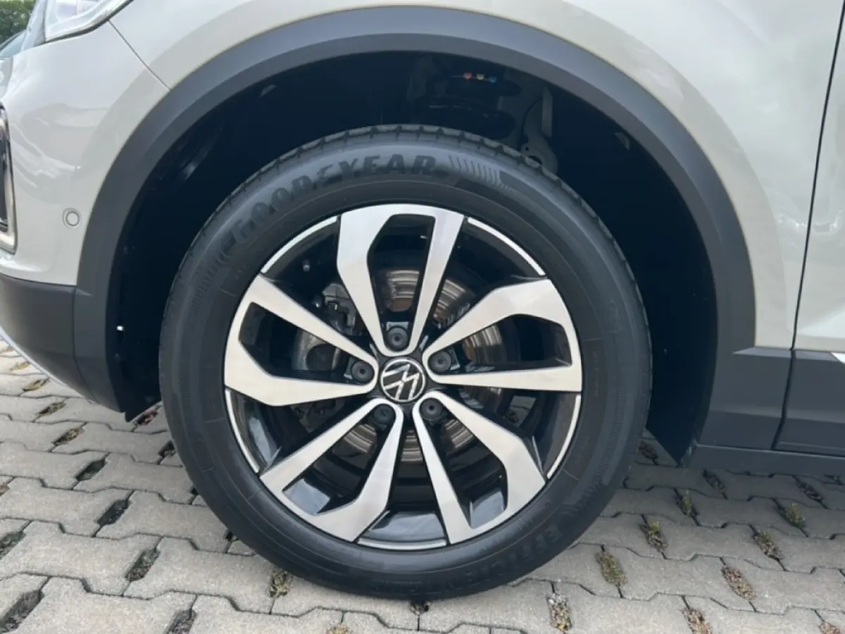1.0 TSI STYLE CAMERA/DIG-DASH/ACC/STOELVERW/CARPLAY