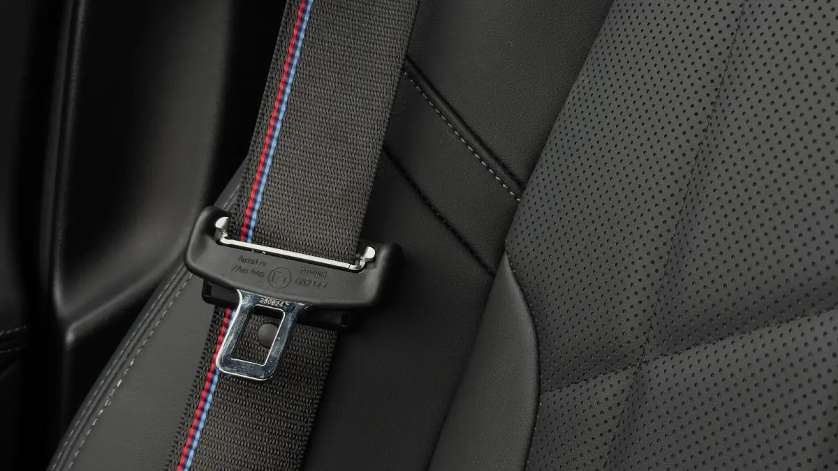 530e 299pk M-SPORT Pro | 360 Camera | Leder | Trekhaak | Harman/Kardon | Adaptive Cruise | Head-up |