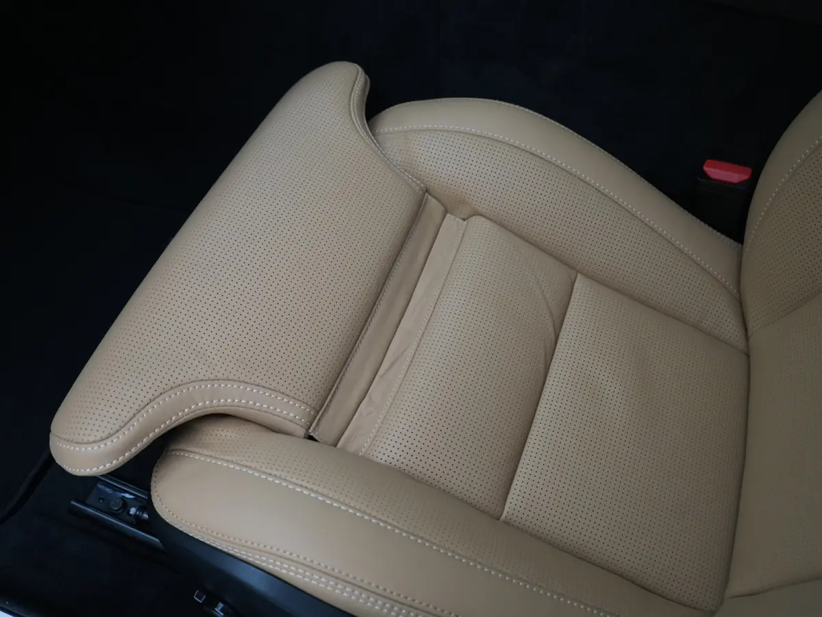 T6 Recharge AWD Ultra Dark | Bowers & Wilkins | Head-Up | 360° | Massage | Nappa | Stoelventilatie | Panoramadak