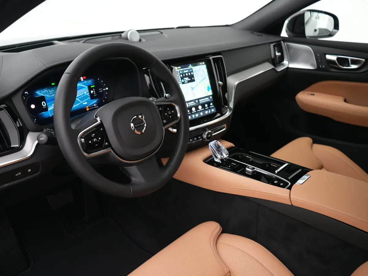 T6 Recharge AWD Ultra Dark | Bowers & Wilkins | Head-Up | 360° | Massage | Nappa | Stoelventilatie | Panoramadak
