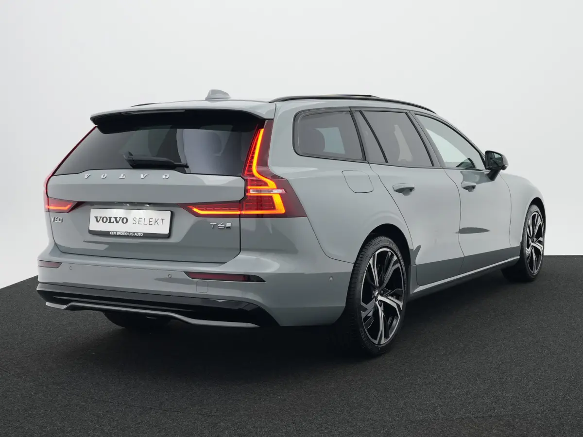 T6 Recharge AWD Ultra Dark | Bowers & Wilkins | Head-Up | 360° | Massage | Nappa | Stoelventilatie | Panoramadak