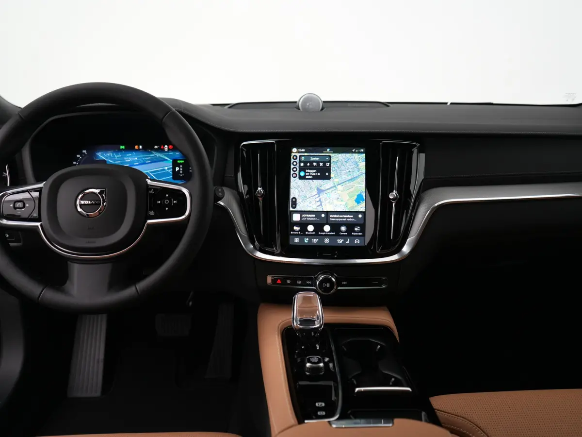 T6 Recharge AWD Ultra Dark | Bowers & Wilkins | Head-Up | 360° | Massage | Nappa | Stoelventilatie | Panoramadak