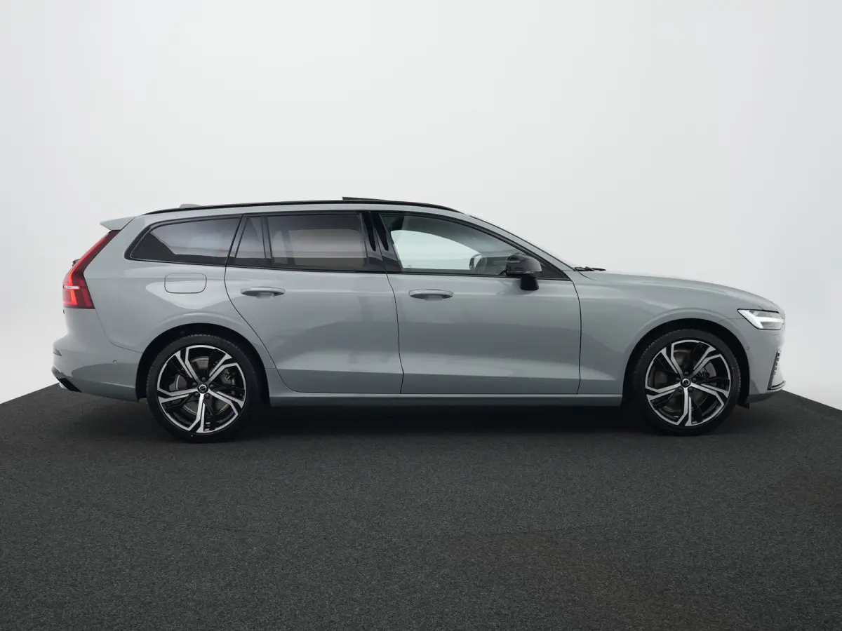 T6 Recharge AWD Ultra Dark | Bowers & Wilkins | Head-Up | 360° | Massage | Nappa | Stoelventilatie | Panoramadak