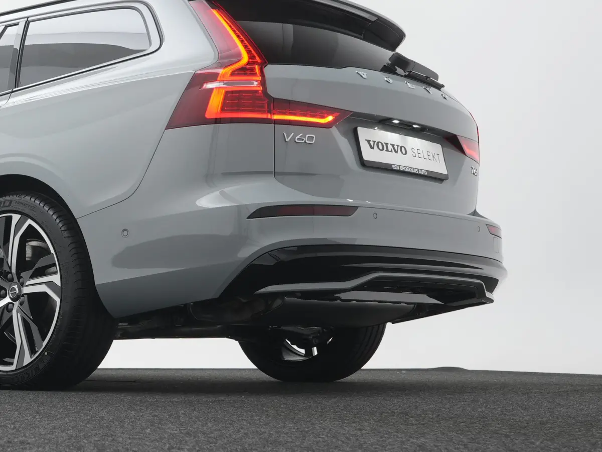 T6 Recharge AWD Ultra Dark | Bowers & Wilkins | Head-Up | 360° | Massage | Nappa | Stoelventilatie | Panoramadak