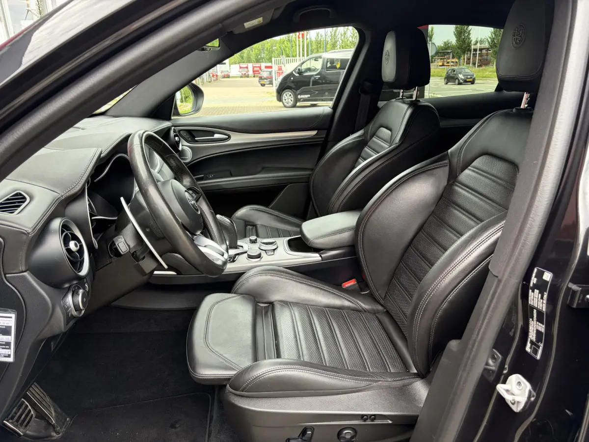 2.0 T AWD Veloce | Harman-Kardon | Camera | trekhaak afneembaar