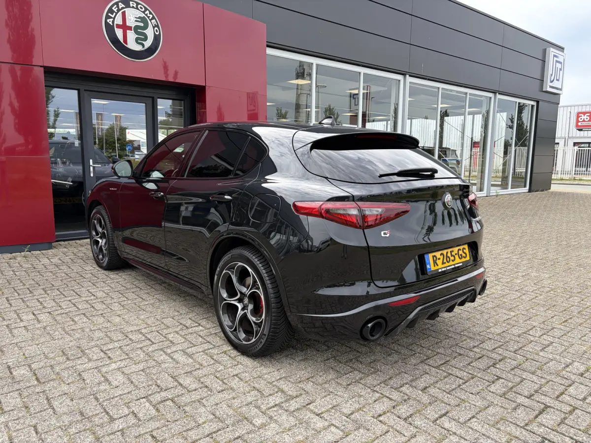2.0 T AWD Veloce | Harman-Kardon | Camera | trekhaak afneembaar