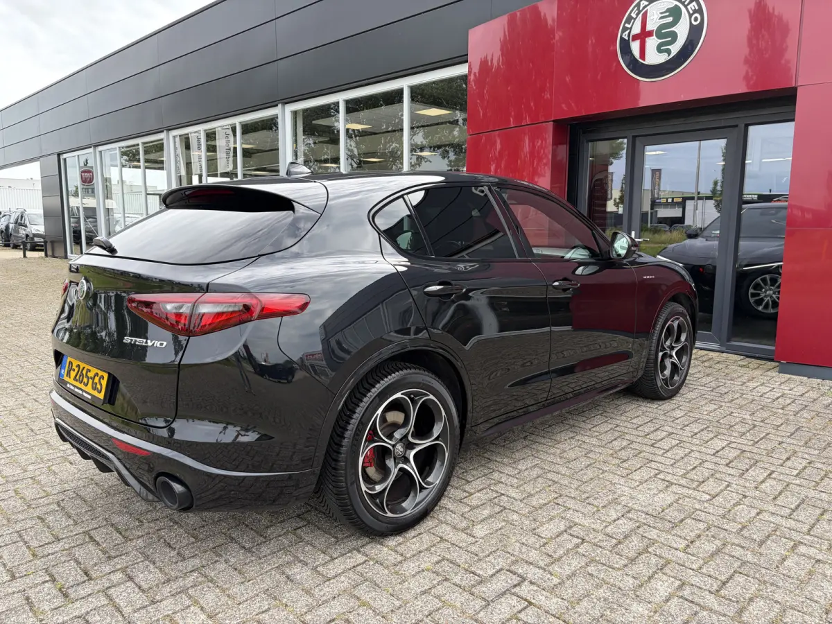 2.0 T AWD Veloce | Harman-Kardon | Camera | trekhaak afneembaar