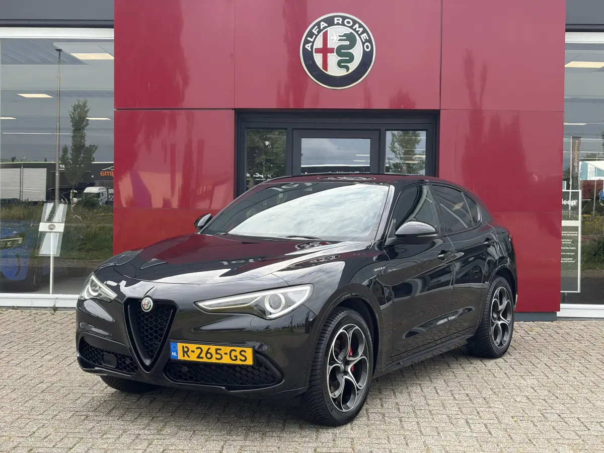 2.0 T AWD Veloce | Harman-Kardon | Camera | trekhaak afneembaar