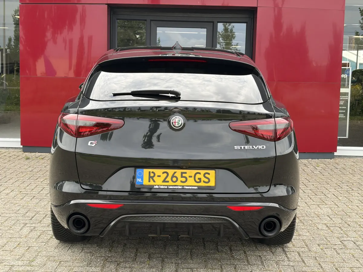 2.0 T AWD Veloce | Harman-Kardon | Camera | trekhaak afneembaar