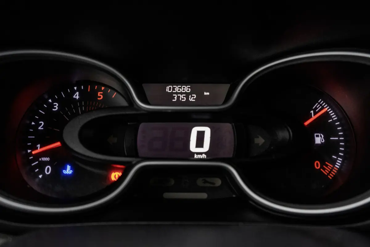 **1.6 dCi 9-Pers L2H1 | Incl. BPM, BTW vrij | R-Link | Navi | A/C | Cruise | PDC | MF Stuur | Start / Stop**
