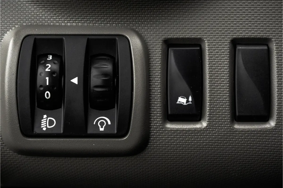 **1.6 dCi 9-Pers L2H1 | Incl. BPM, BTW vrij | R-Link | Navi | A/C | Cruise | PDC | MF Stuur | Start / Stop**