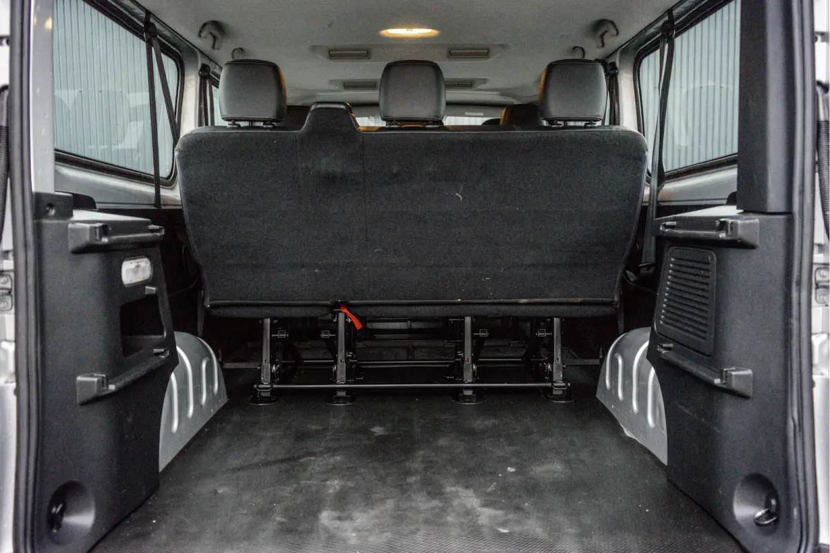 **1.6 dCi 9-Pers L2H1 | Incl. BPM, BTW vrij | R-Link | Navi | A/C | Cruise | PDC | MF Stuur | Start / Stop**