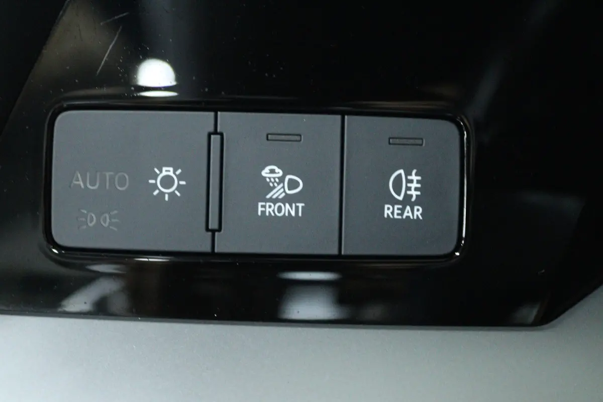 30 TFSI Business edition (NAVIGATIE, CRUISE CONTROL, PARKEERSENSOREN)