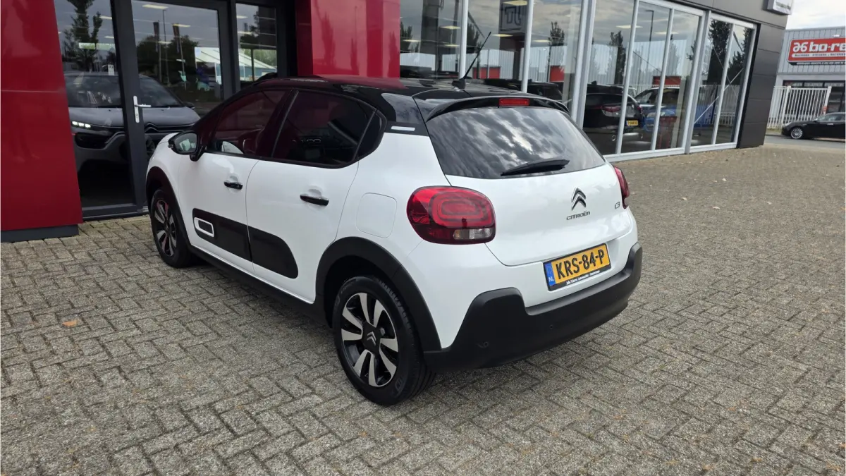 1.2 PureTech Shine | Camera | Navigatie | Apple/Android CarPlay