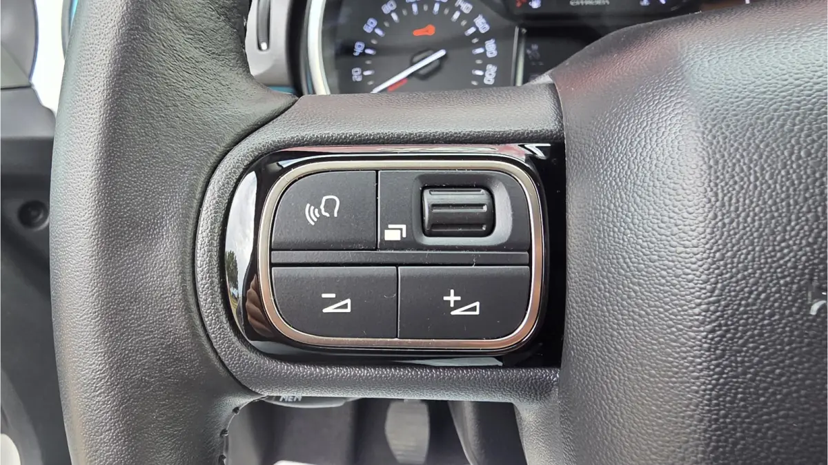 1.2 PureTech Shine | Camera | Navigatie | Apple/Android CarPlay