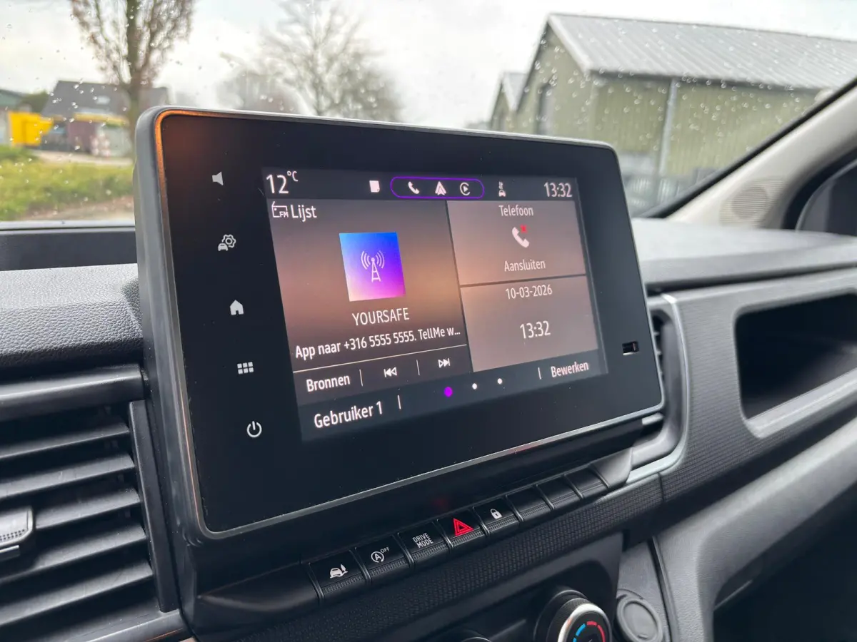 T30 L2H1 150PK AUTOMAAT RED EDITION LED AIRCO CRUISE CONTROL CAMERA NAVIGATIE CARPLAY TREKHAAK