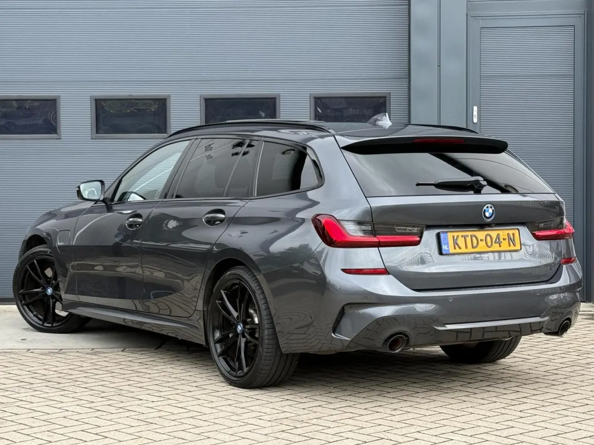 320e M-Sport|Camera|Pano|Trekhaak|19"