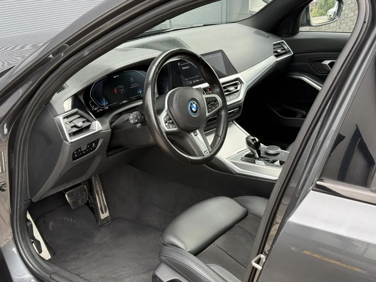 320e M-Sport|Camera|Pano|Trekhaak|19"