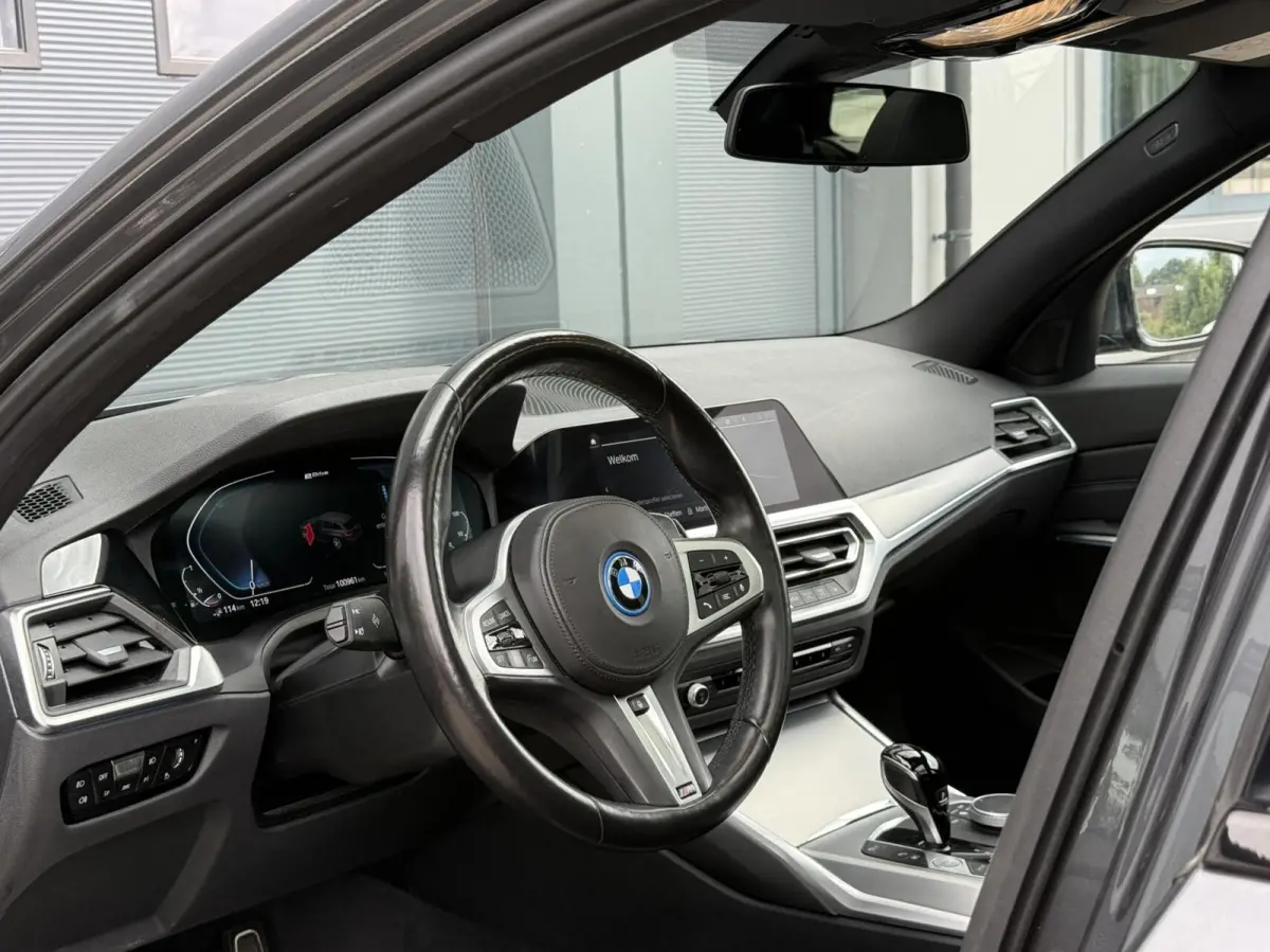 320e M-Sport|Camera|Pano|Trekhaak|19"