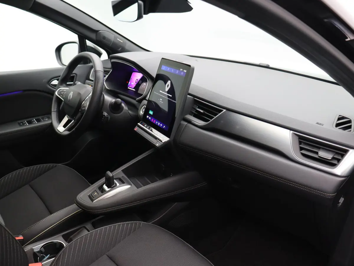1.8 E-Tech full hybrid 160 iconic | Stoel-stuurwielverwarming | Elek. bedienbare stoelen | Voorruitverwarming | Adaptieve cruise control |