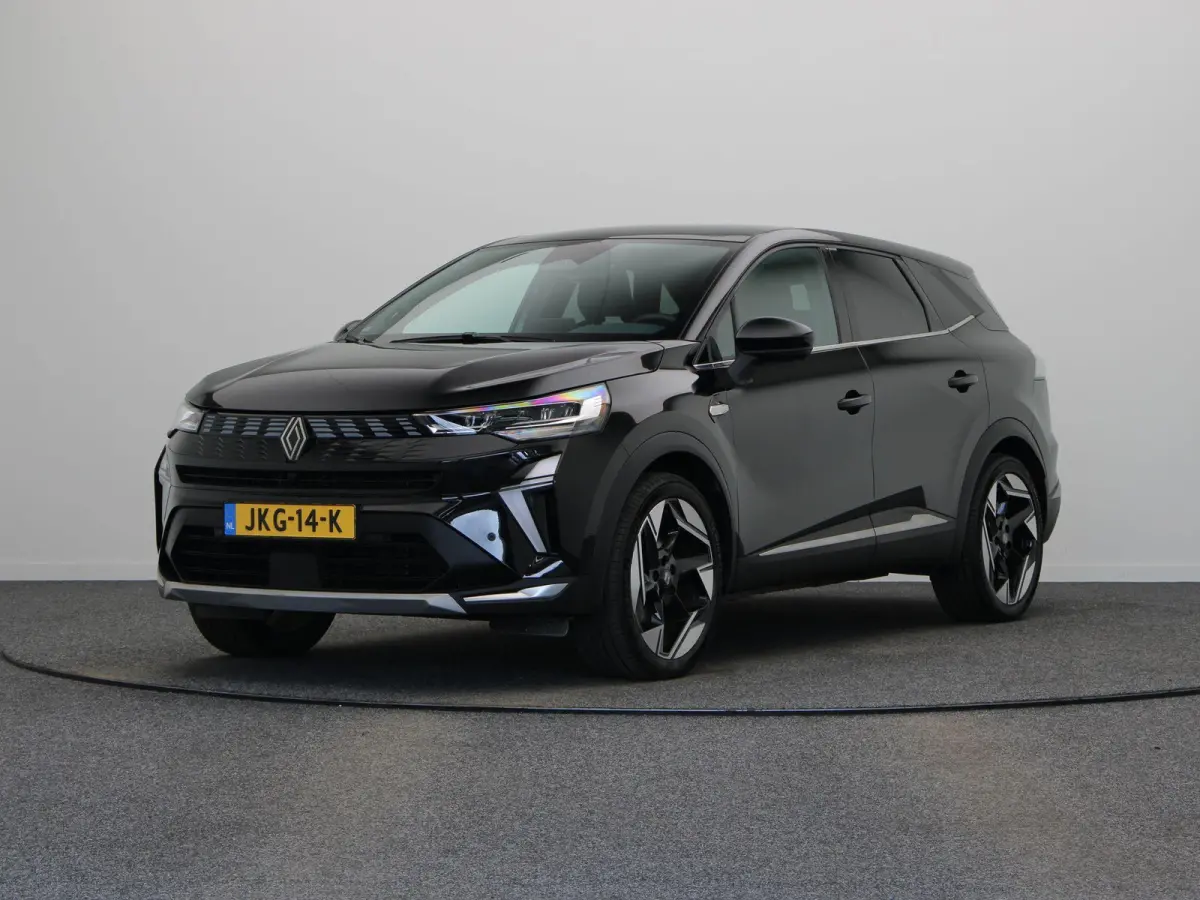 1.8 E-Tech full hybrid 160 iconic | Stoel-stuurwielverwarming | Elek. bedienbare stoelen | Voorruitverwarming | Adaptieve cruise control |