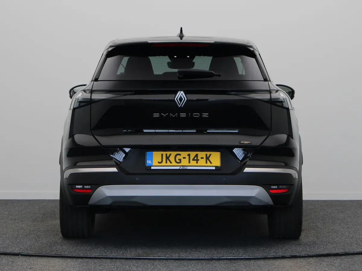 1.8 E-Tech full hybrid 160 iconic | Stoel-stuurwielverwarming | Elek. bedienbare stoelen | Voorruitverwarming | Adaptieve cruise control |