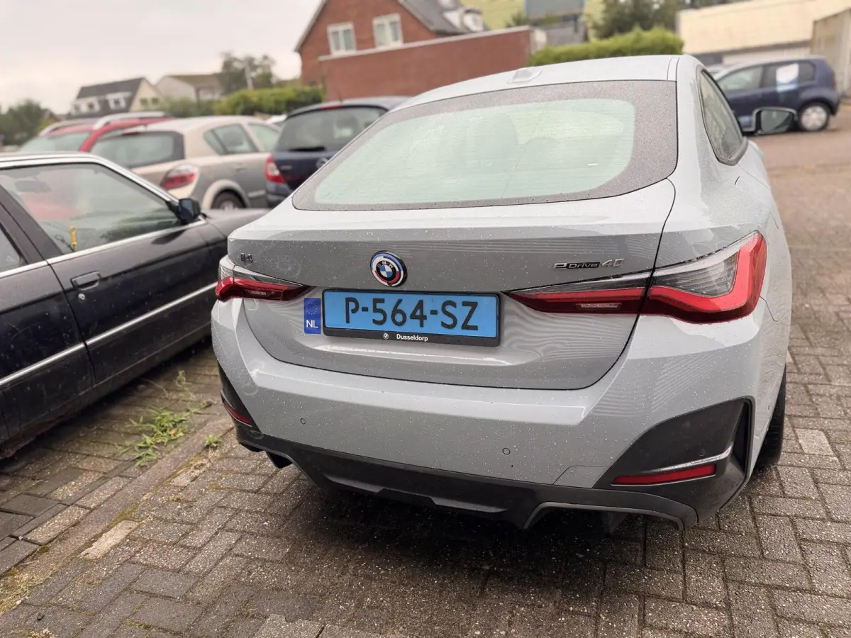 eDrive40 High Executive 84 kWh / ELEKTROMOTOR DEFECT /
