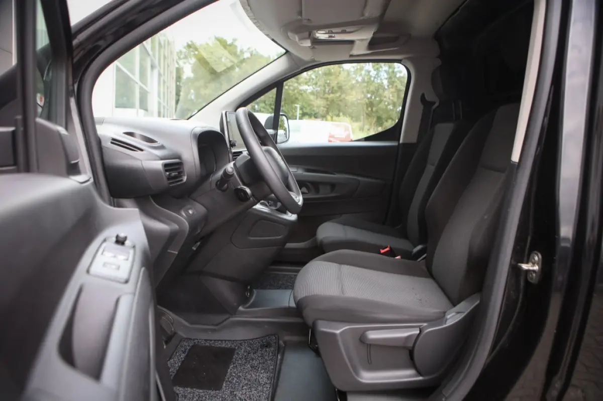 1.5 BlueHDI Club | Carplay | Cruise |