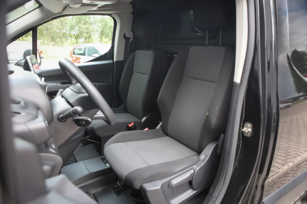1.5 BlueHDI Club | Carplay | Cruise |
