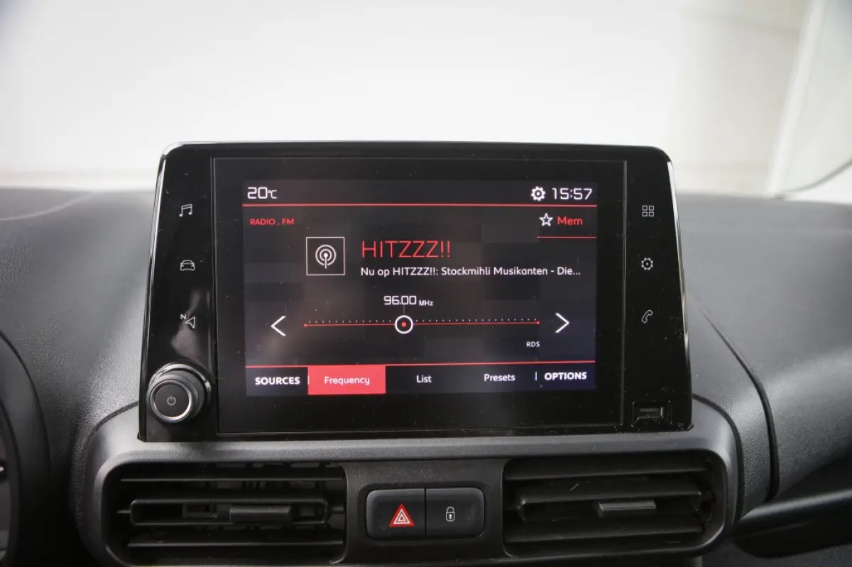 1.5 BlueHDI Club | Carplay | Cruise |