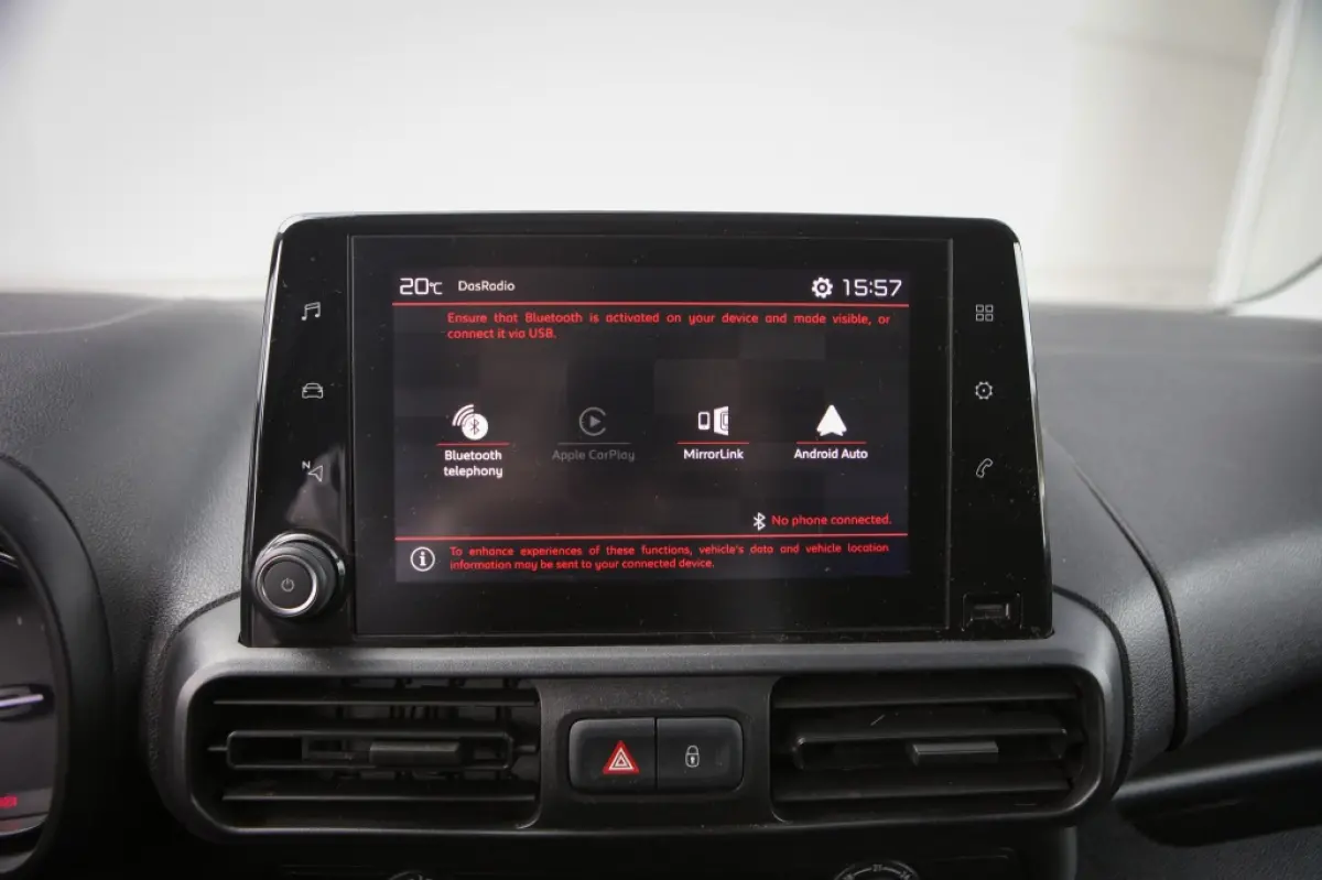 1.5 BlueHDI Club | Carplay | Cruise |