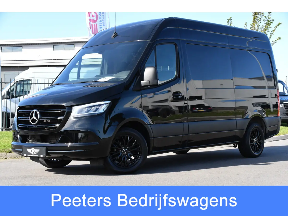 315 1.9 CDI L2H2 Black Edition Camera, Cruise, Carplay, LED, 150pk, Automaat, Multimedia, Uniek!