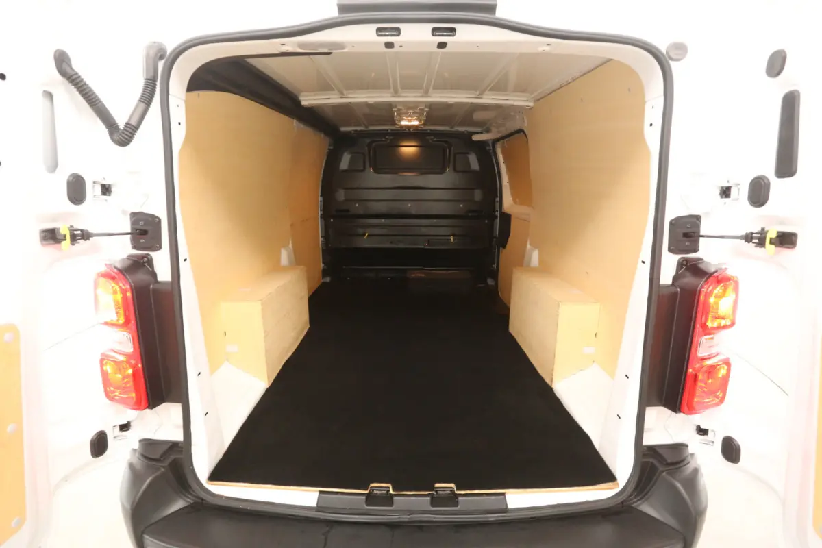 L3H1 75 kWh Long Range | Snelladen | SOH 91% | Airco | Cruise | Camera | 3 Zits | HuD | Carplay | Parkeersens.