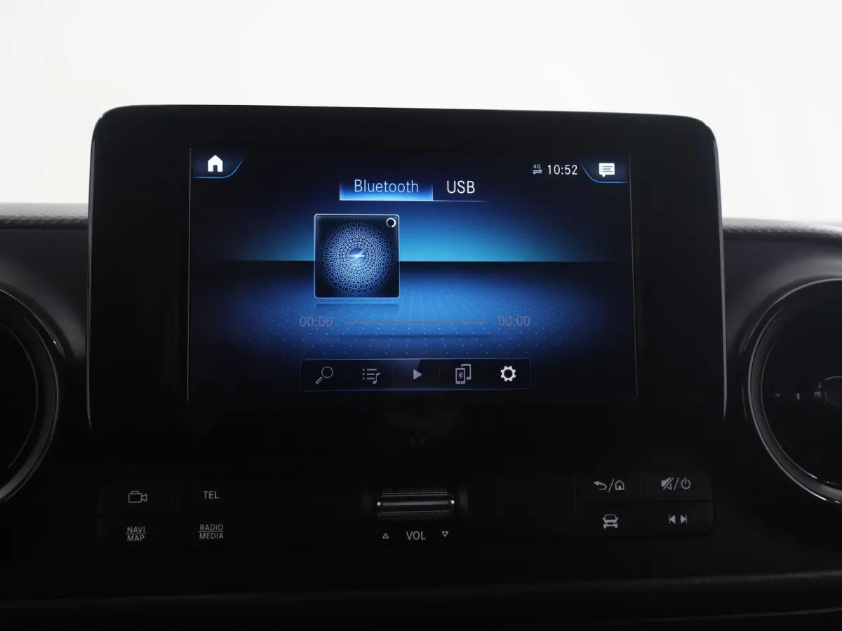 51kW L1 PRO | Navigatie | Parkeercamera | Cruise Control | Stoelverwarming | Certified