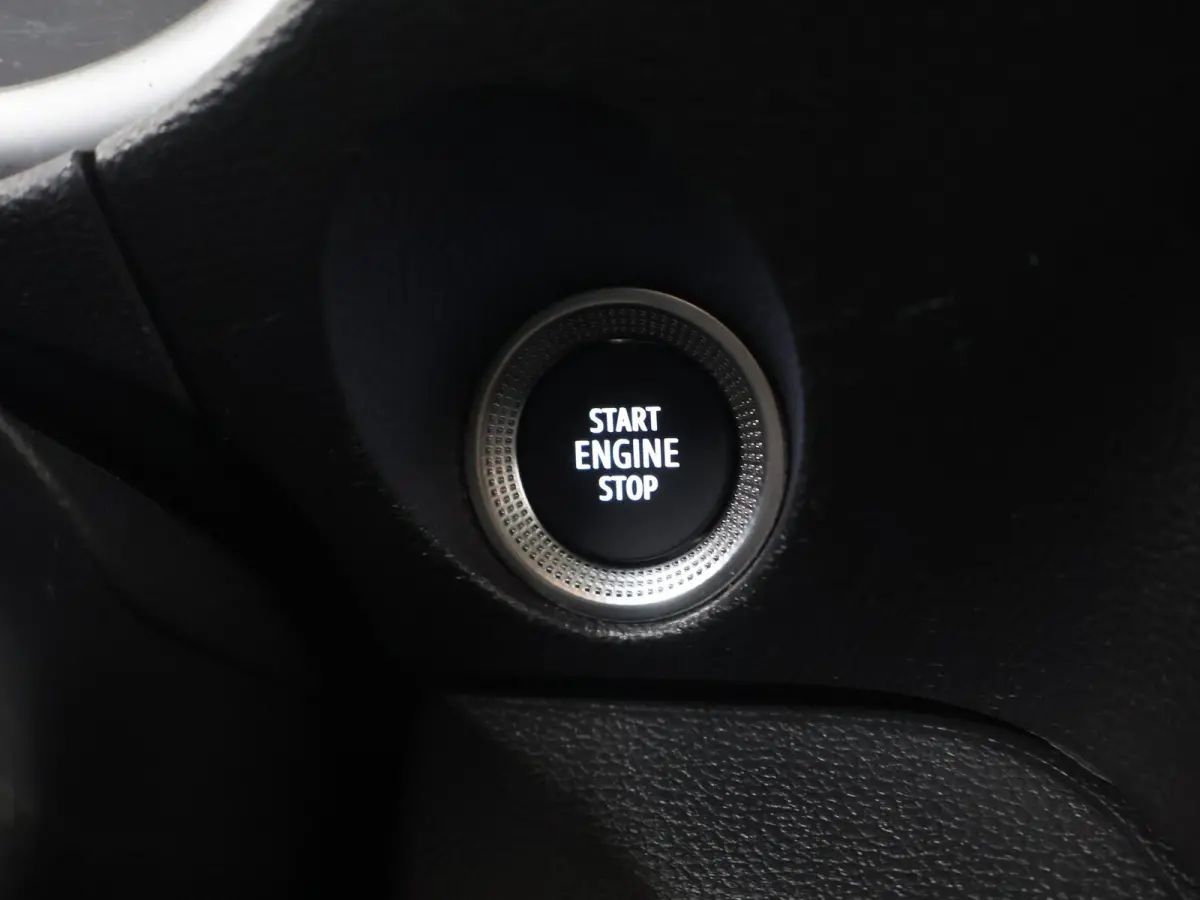 51kW L1 PRO | Navigatie | Parkeercamera | Cruise Control | Stoelverwarming | Certified
