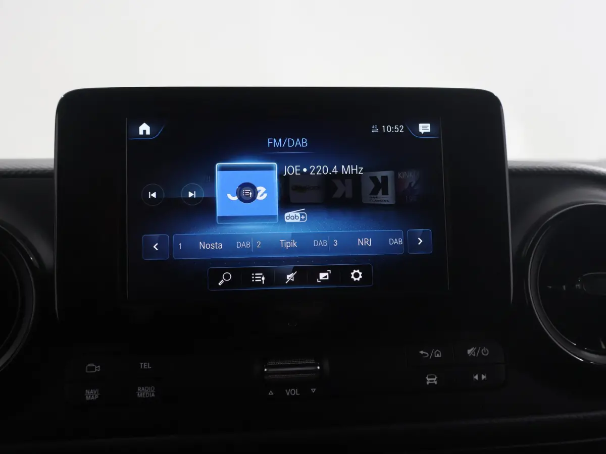 51kW L1 PRO | Navigatie | Parkeercamera | Cruise Control | Stoelverwarming | Certified