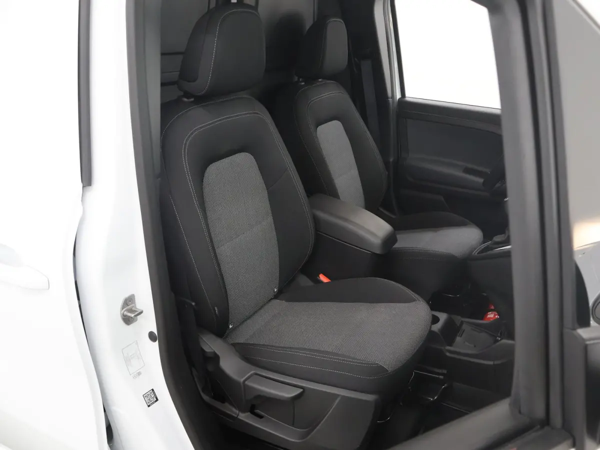51kW L1 PRO | Navigatie | Parkeercamera | Cruise Control | Stoelverwarming | Certified