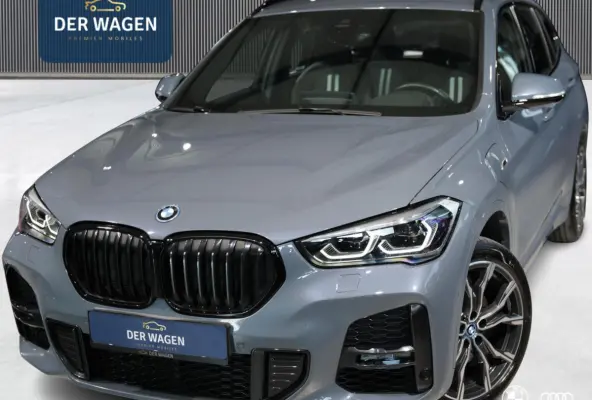 xDr25e M SPORT / ACC / MEMORY / HEADUP / 19"