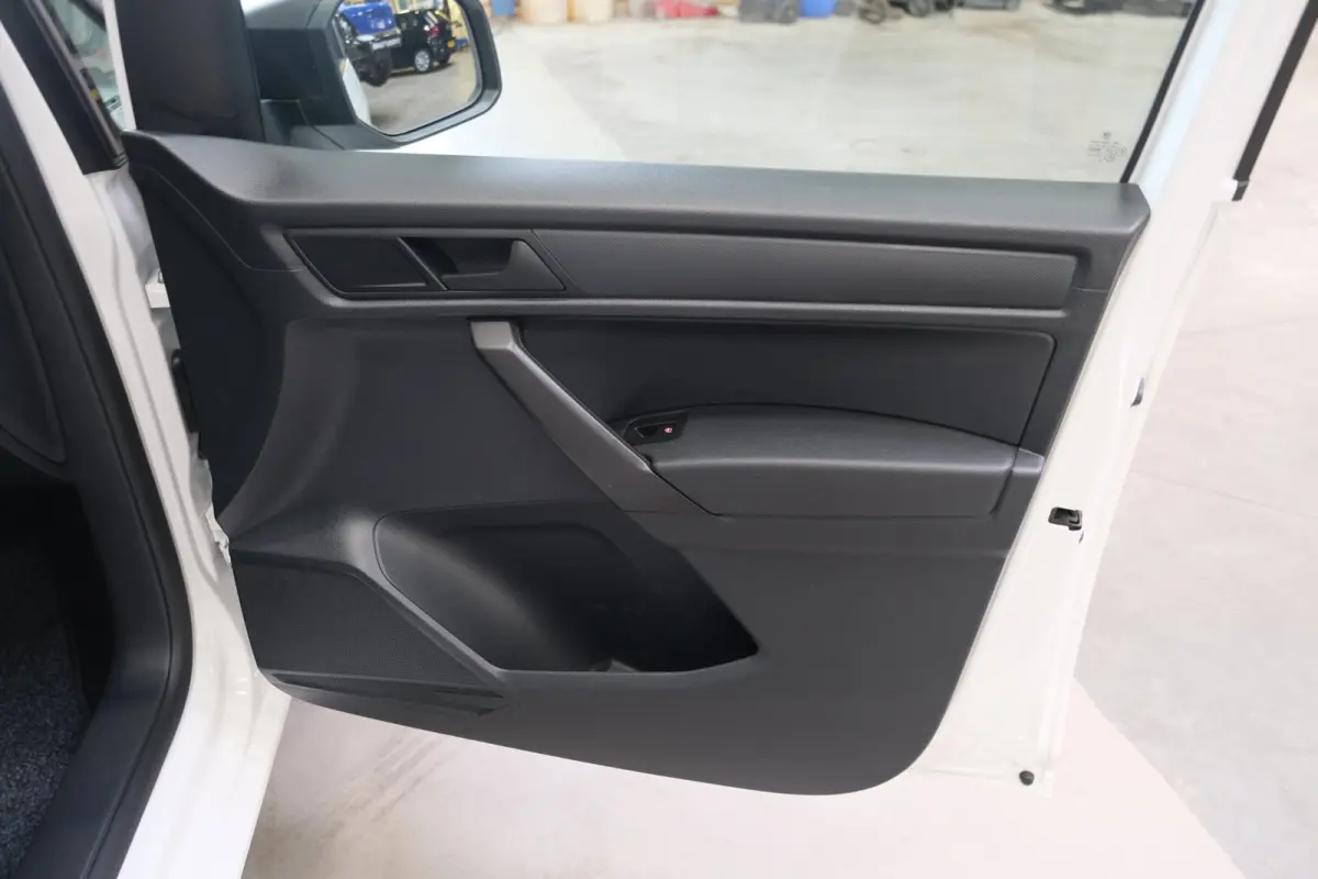 1.0 TSI L2H1 BMT Maxi - Airco, Cruise, Trekhaak, Kasten inrichting.