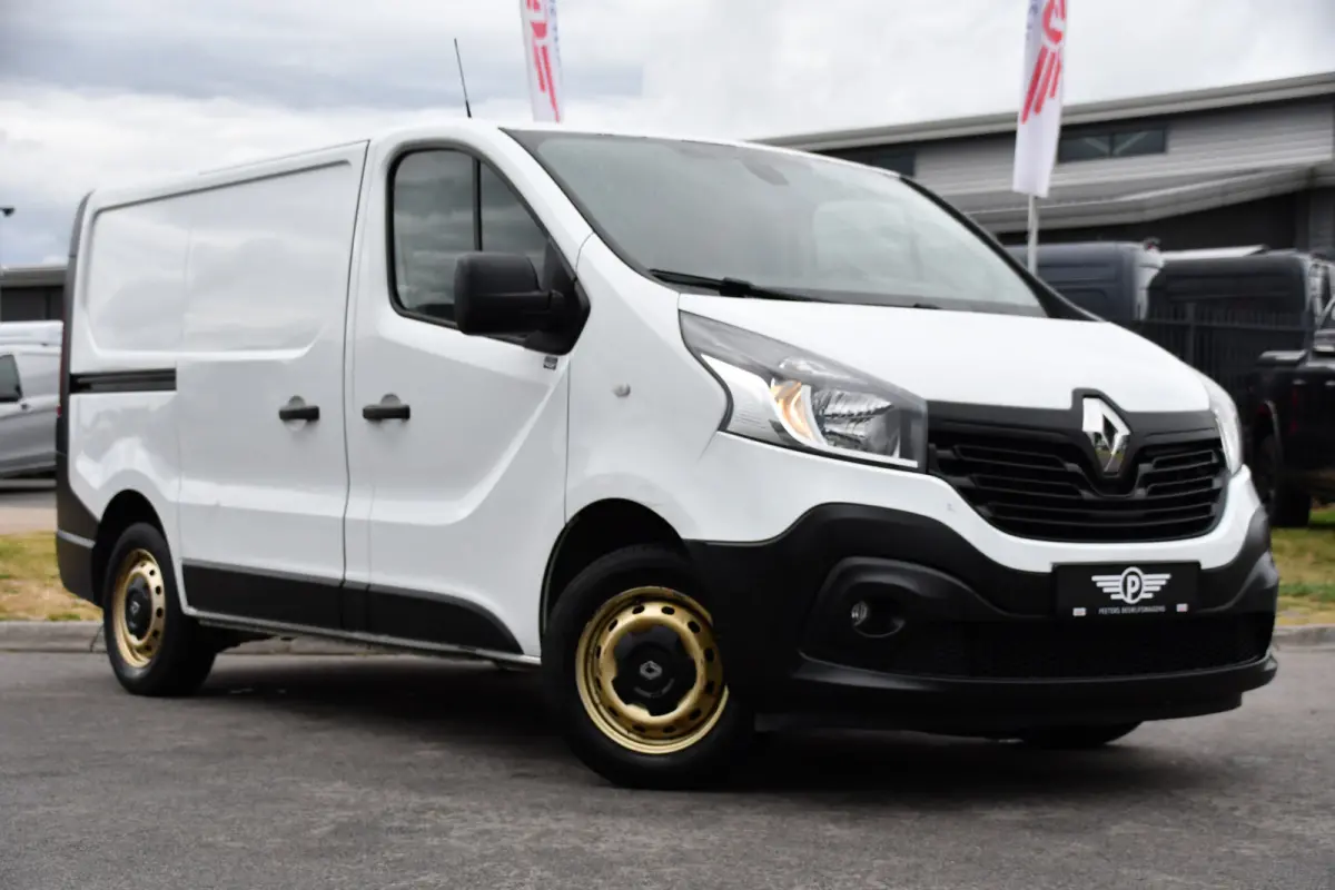 1.6 dCi T29 L1H1 Edition Cruise, Sensoren, Airco, NAVI, Multimedia, 125pk, Trekhaak, Uniek!