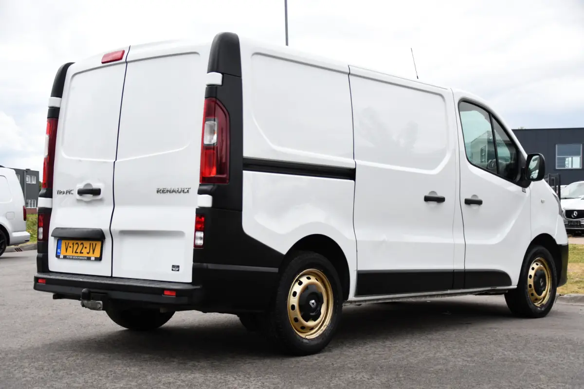 1.6 dCi T29 L1H1 Edition Cruise, Sensoren, Airco, NAVI, Multimedia, 125pk, Trekhaak, Uniek!
