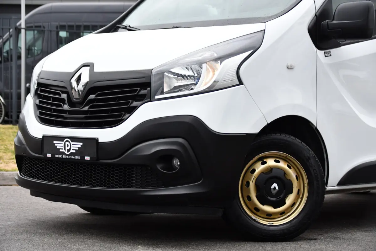 1.6 dCi T29 L1H1 Edition Cruise, Sensoren, Airco, NAVI, Multimedia, 125pk, Trekhaak, Uniek!