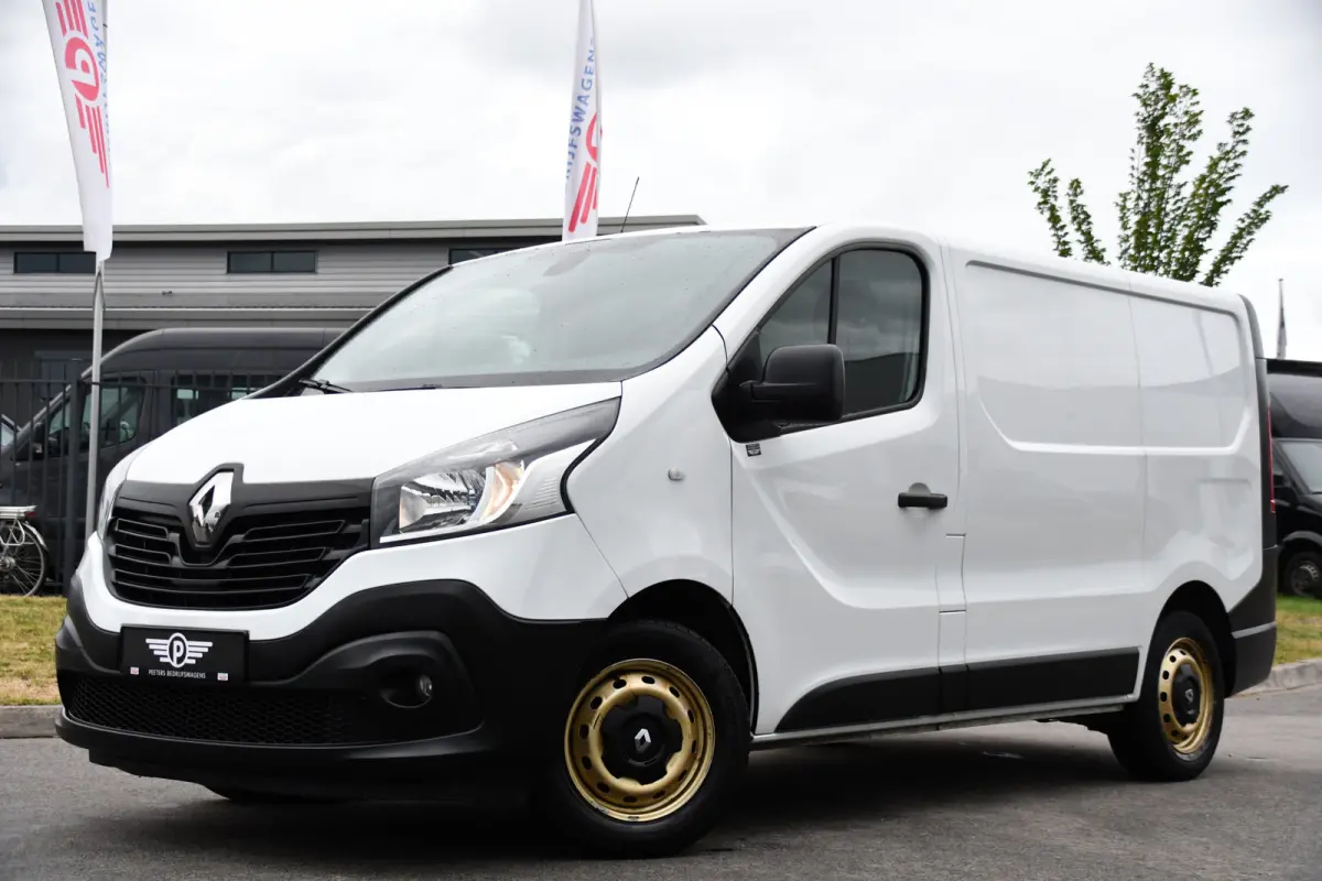 1.6 dCi T29 L1H1 Edition Cruise, Sensoren, Airco, NAVI, Multimedia, 125pk, Trekhaak, Uniek!