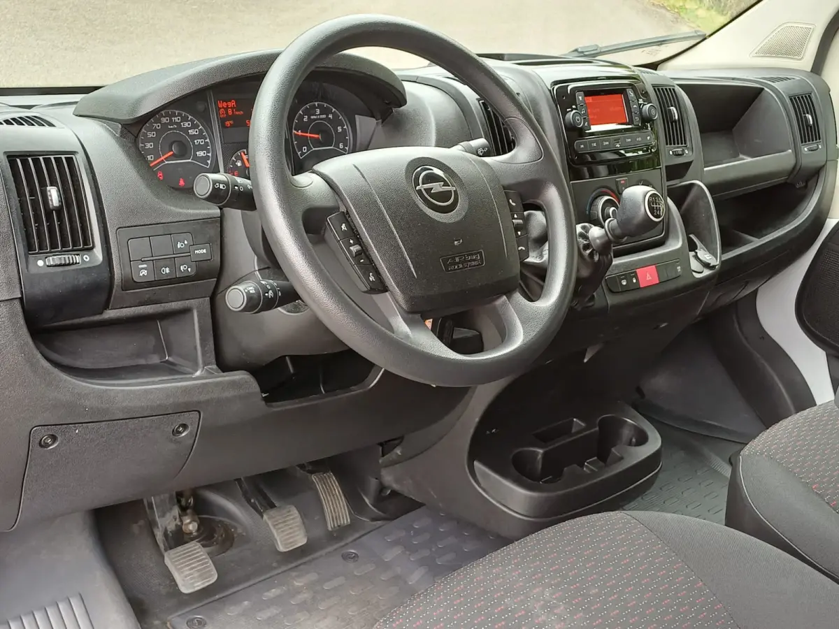 2.2D 165 PK L3 H2 Edition GVW 3500 | 3 ZITPL | AIRCO | PDC ACHTER | CRUISE | HOUTEN LAADVLOER |