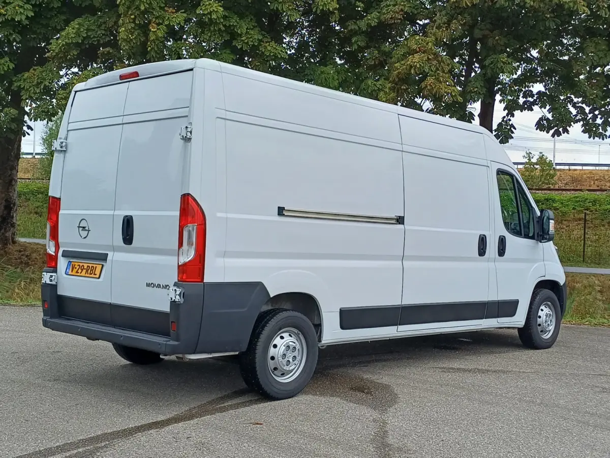 2.2D 165 PK L3 H2 Edition GVW 3500 | 3 ZITPL | AIRCO | PDC ACHTER | CRUISE | HOUTEN LAADVLOER |