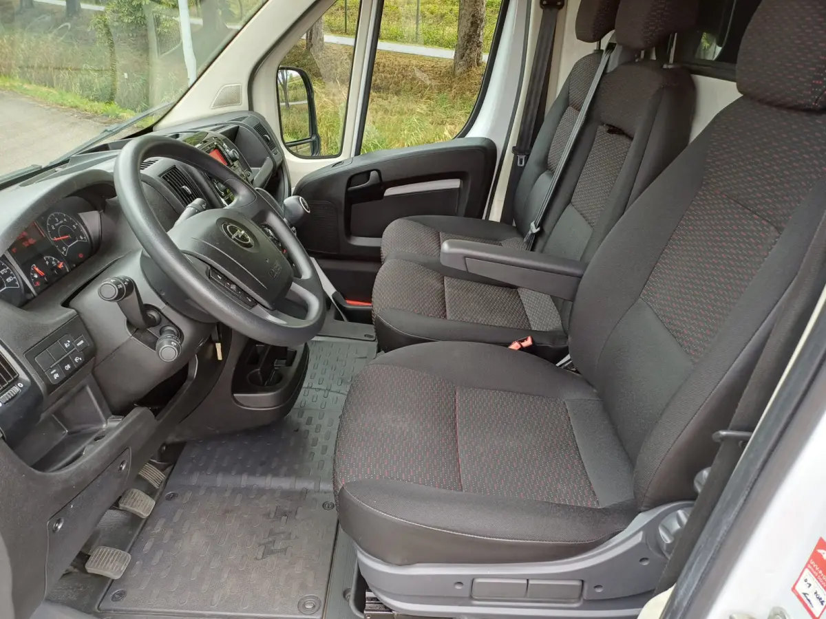 2.2D 165 PK L3 H2 Edition GVW 3500 | 3 ZITPL | AIRCO | PDC ACHTER | CRUISE | HOUTEN LAADVLOER |