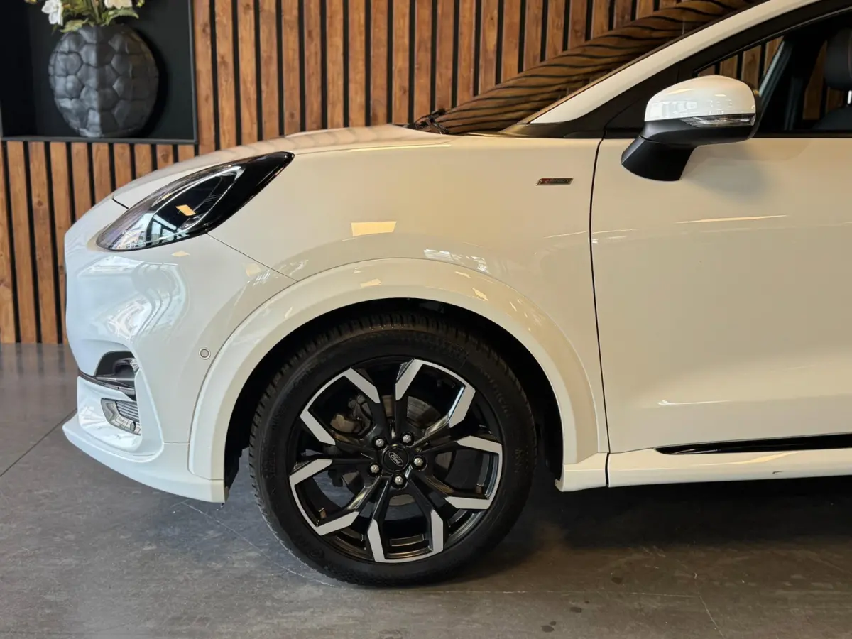 1.0 EcoBoost ST-Line / Pano / B&O / Keyless / Camera / Trekhaak / Carplay