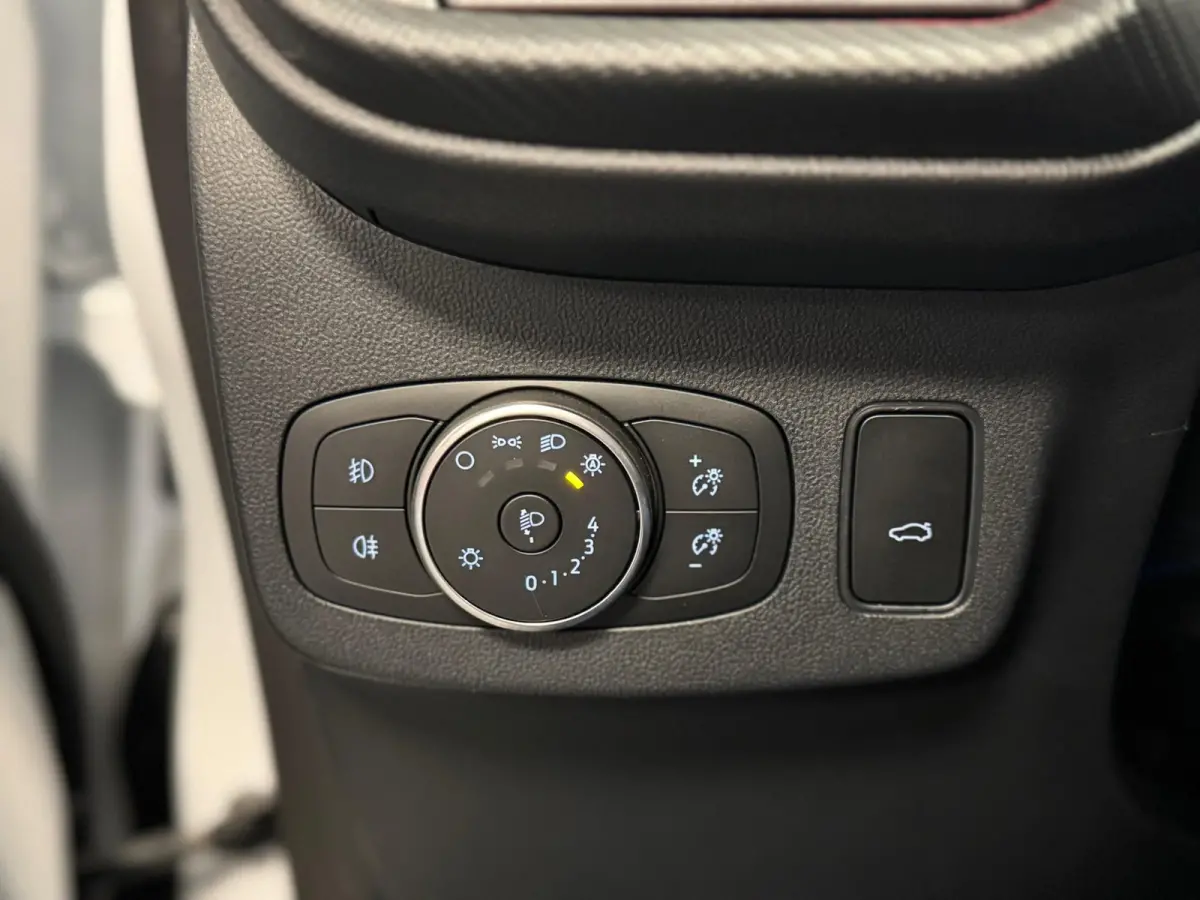 1.0 EcoBoost ST-Line / Pano / B&O / Keyless / Camera / Trekhaak / Carplay