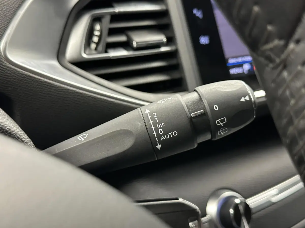 1.2 PureTech Blue Lease Active CARPLAY LM NAVI CRUISE ECC.